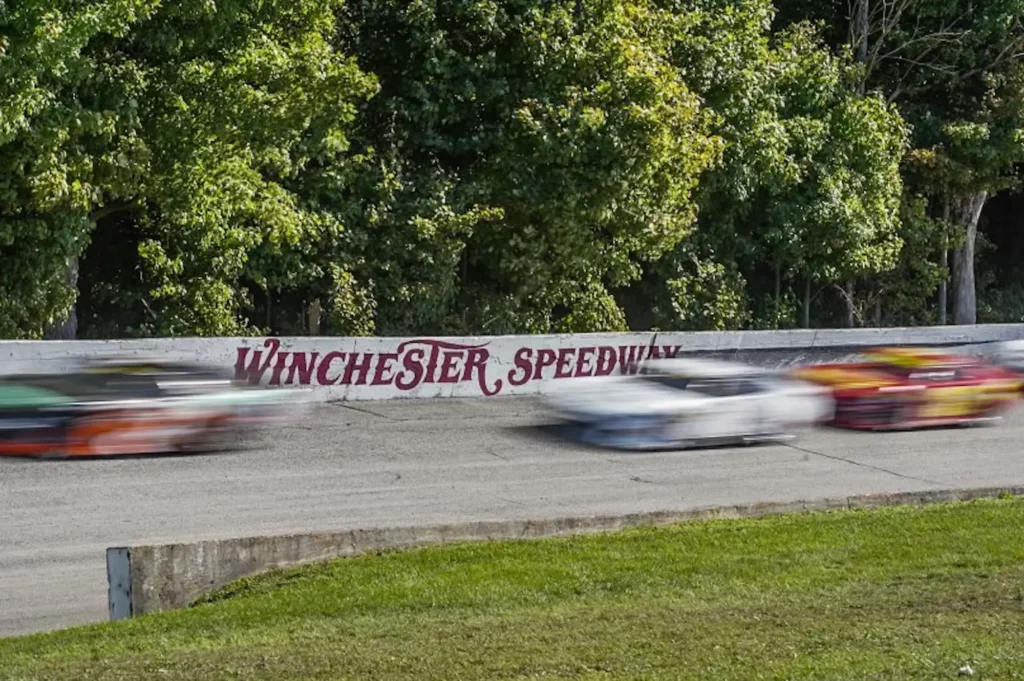 Winchester Races Winchester 400 Race Day! | Appalachian Sucker Punch ASA STARS National Tour