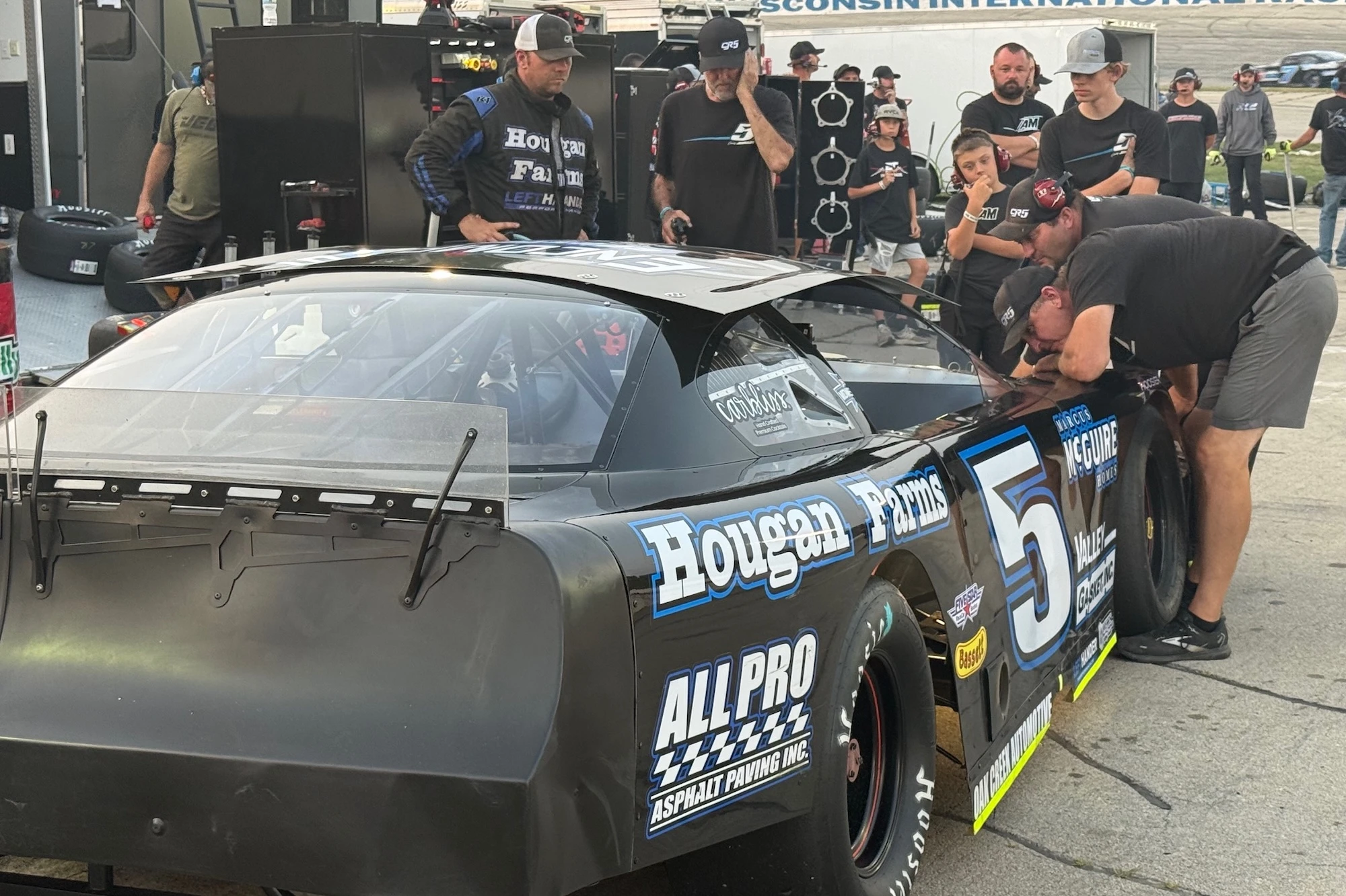 News: Johnson’s Woes at WIR Creates a Tight ASAMT Championship Battle / Click to Read